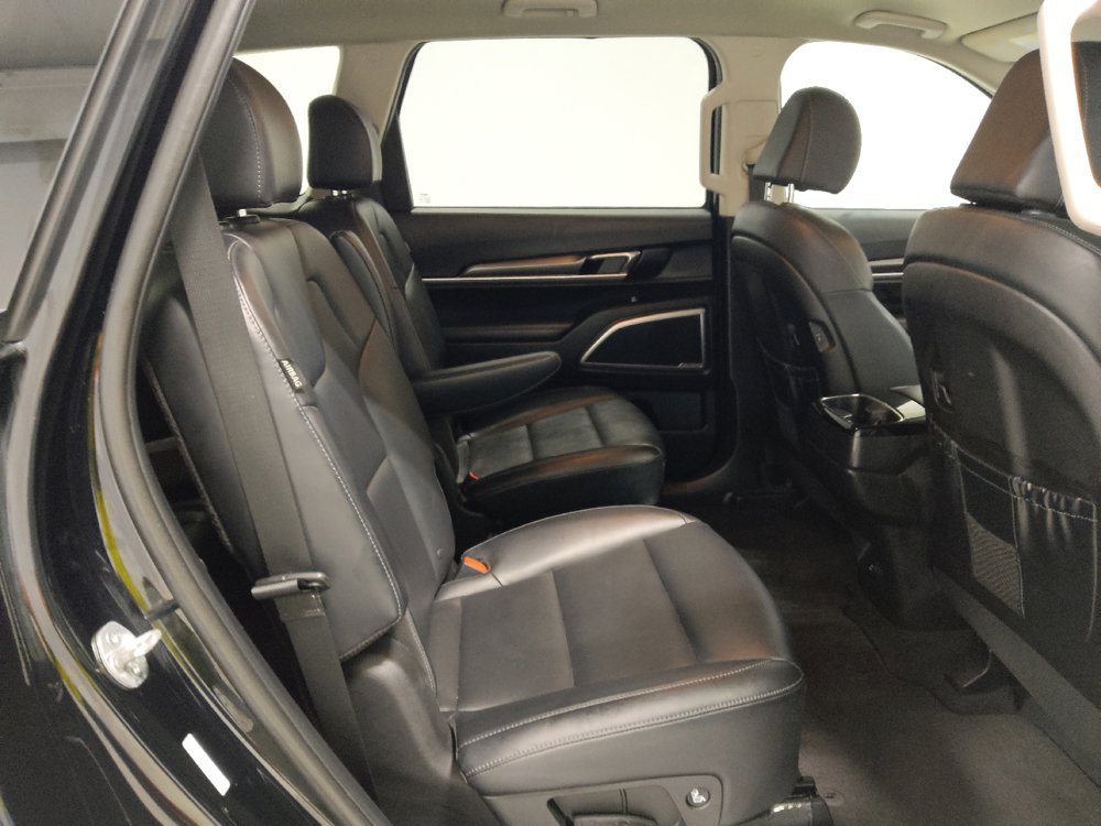 Used 2024 Kia Telluride S AWD/4WD image 19