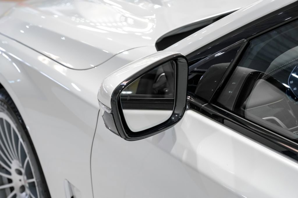 Used 2020 BMW ALPINA B7 xDrive image 43