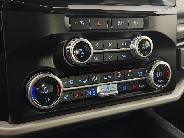 Used 2024 Ford Expedition Max XLT AWD/4WD image 27