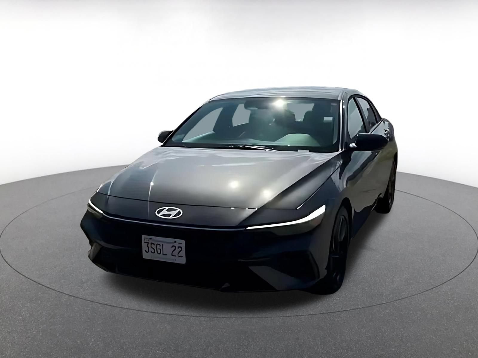 Used 2026 Hyundai Elantra Sport FWD image 7