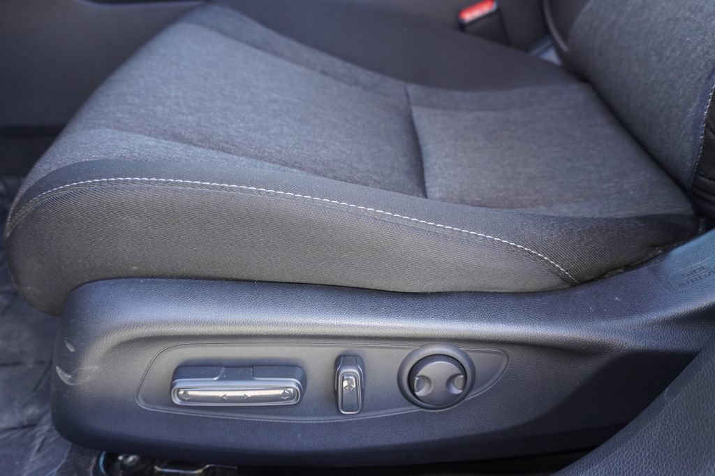 Used 2024 Honda Accord EX image 12