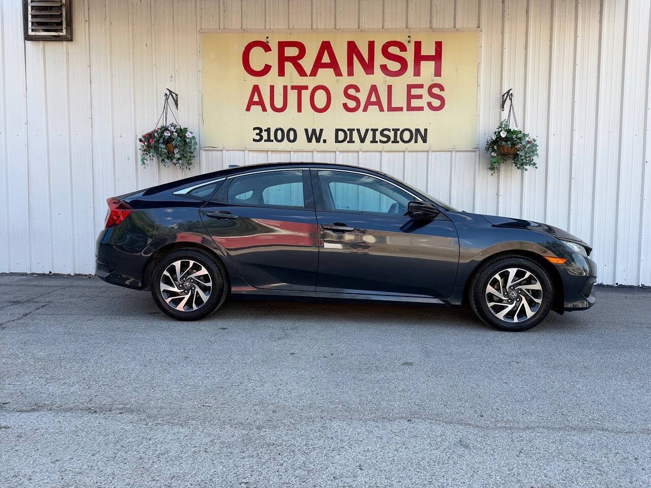 Used 2018 Honda Civic EX image 6
