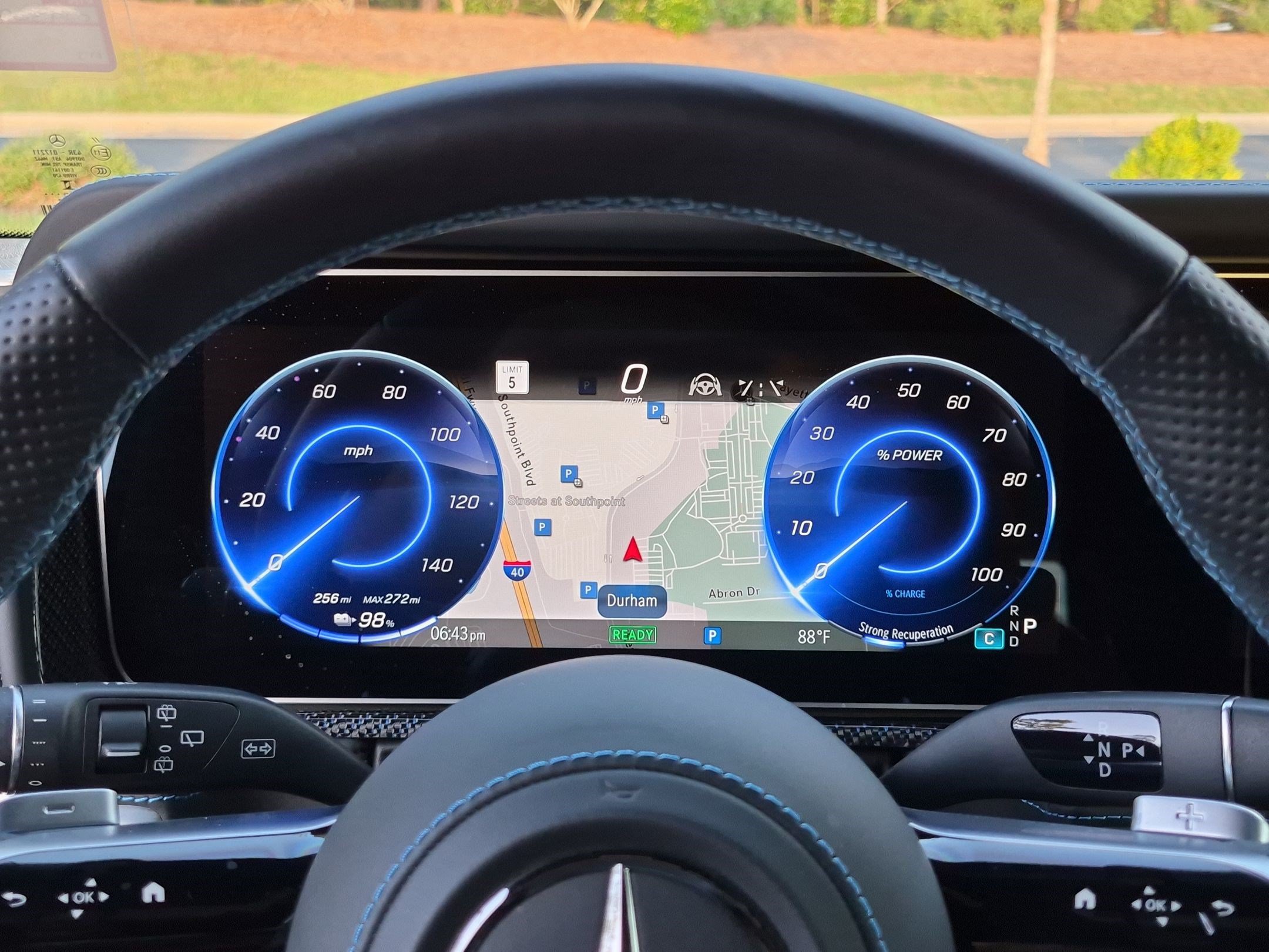 Used 2025 Mercedes-Benz G 580 w/ EQ Technology image 16