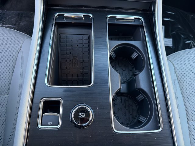 New 2027 Lincoln Aviator AWD image 34