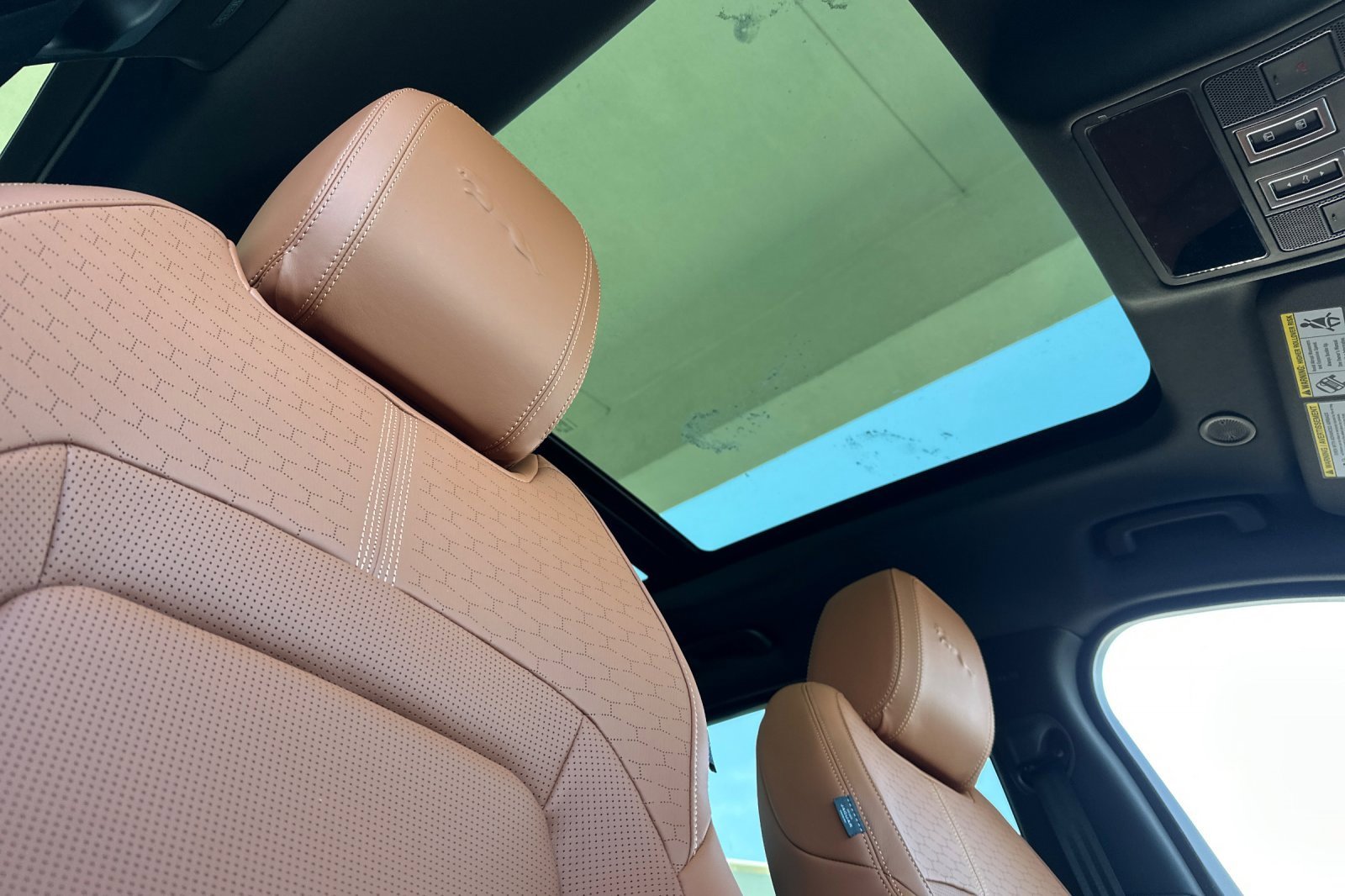 New 2026 Jaguar F-PACE R-Dynamic S image 16