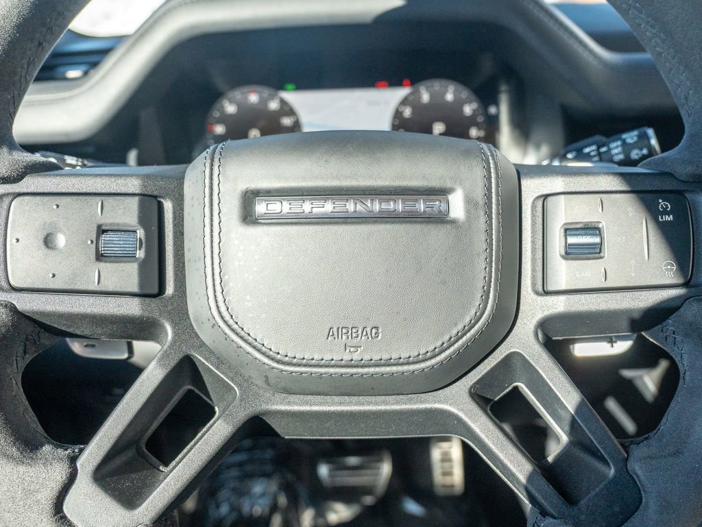 Used 2024 Land Rover Defender 110 Carpathian Edition image 15