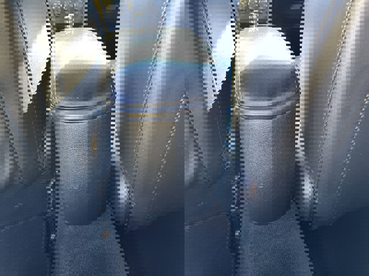 Used 2013 Dodge Avenger SXT w/ Sun/Sound Group image 21