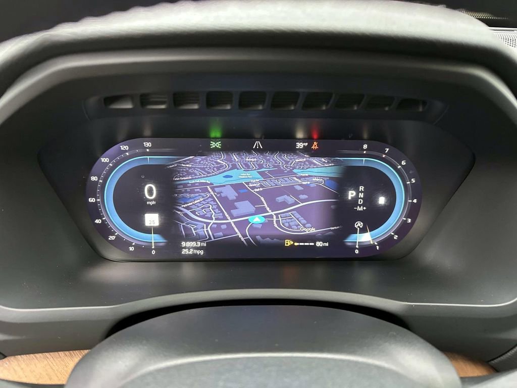 Used 2023 Volvo XC90 B6 Plus w/ Protection Package Premier image 15