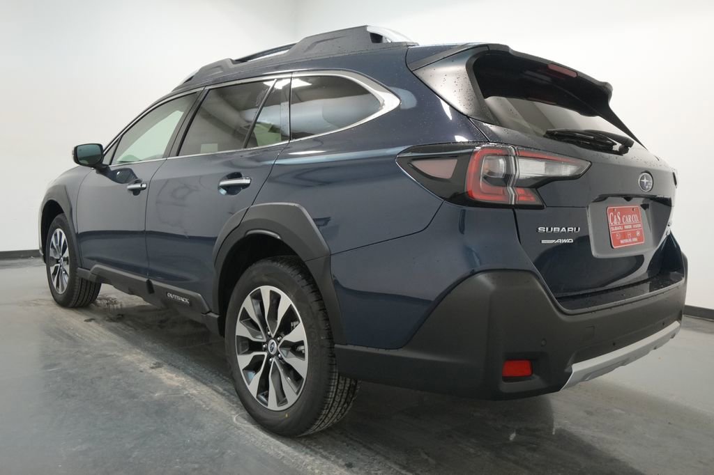 New 2025 Subaru Outback Touring XT image 5
