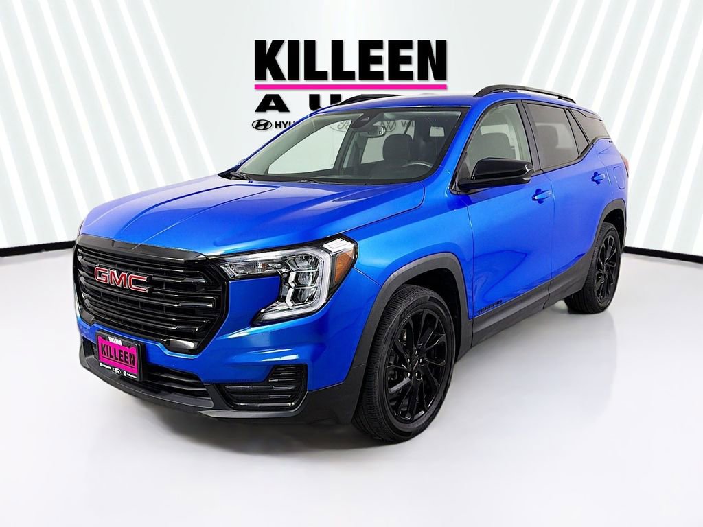 Used 2024 GMC Terrain SLE w/ Driver Convenience Package FWD image 3