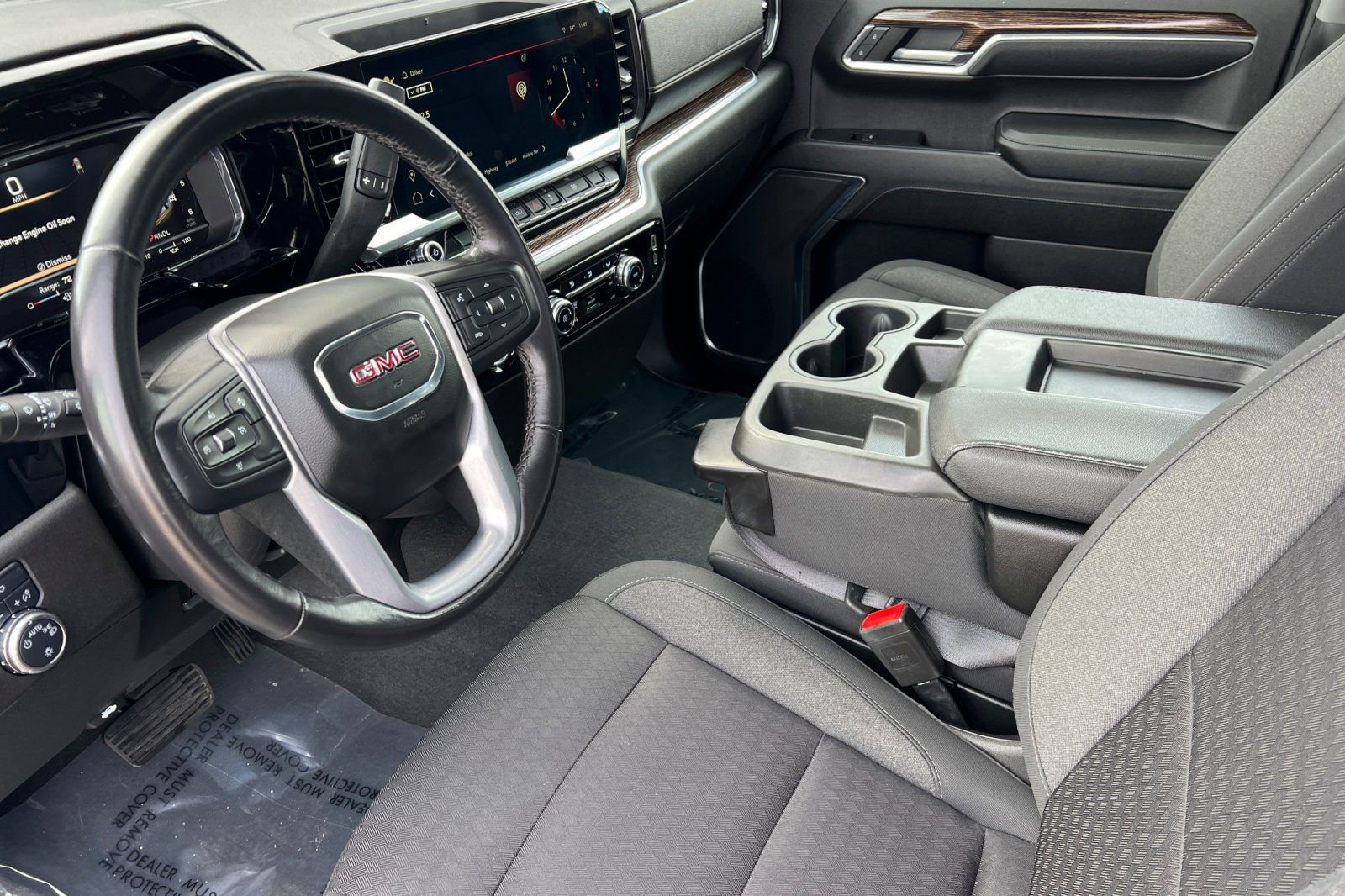 Used 2023 GMC Sierra 1500 SLE w/ Enhanced Capability Package AWD/4WD image 7
