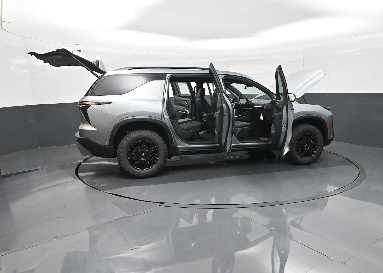 New 2026 Chevrolet Traverse Z71 w/ Enhanced Driving Package image 28