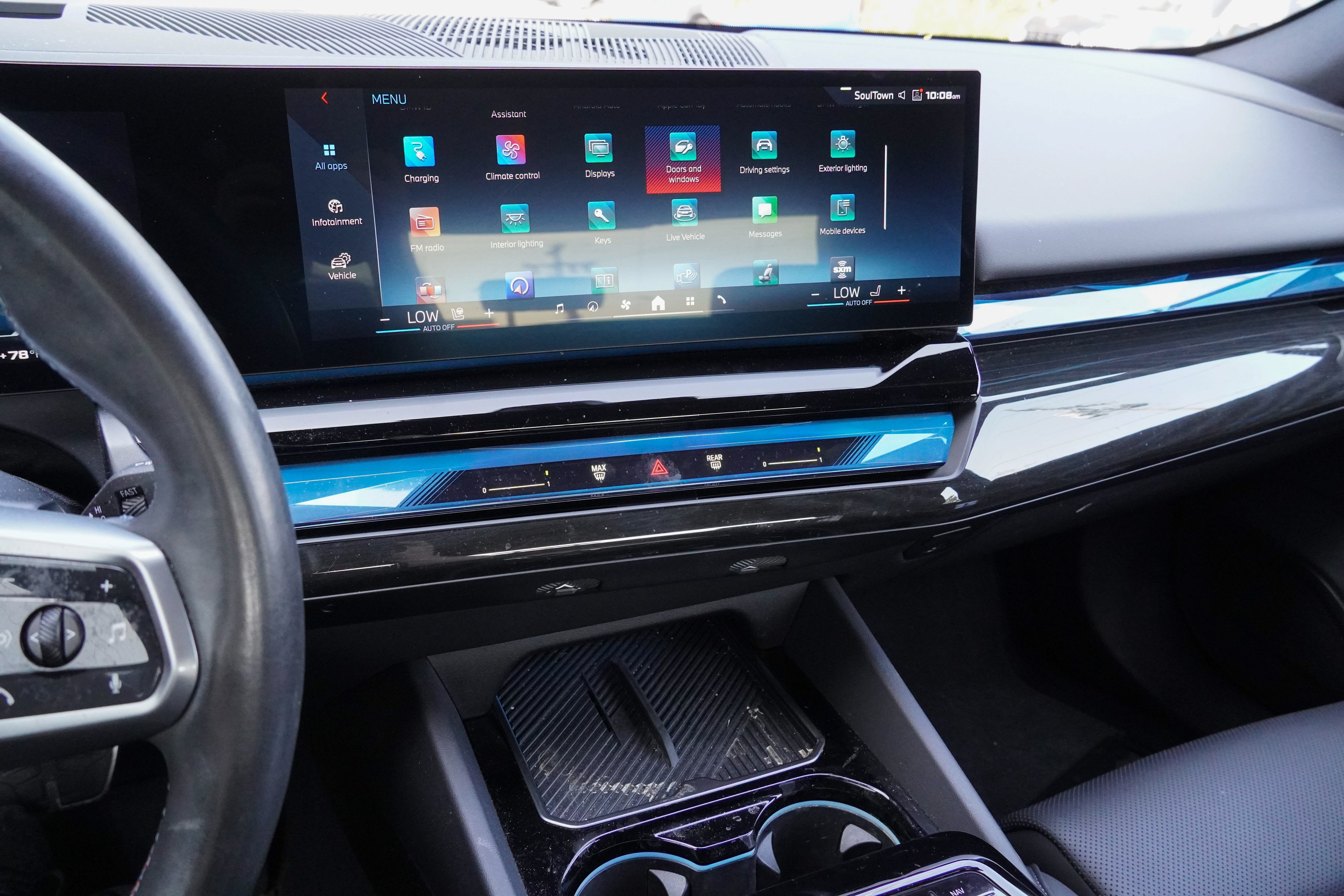 Certified 2024 BMW i5 M60 w/ Premium Package AWD/4WD image 21
