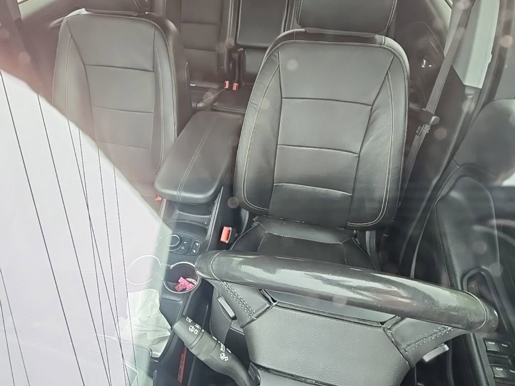 Used 2020 GMC Terrain SLT w/ Preferred Package FWD image 16