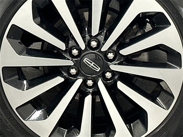 Used 2022 Lincoln Navigator Reserve image 5