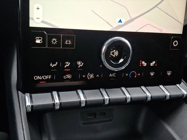 Used 2025 GMC Terrain Elevation AWD/4WD image 17