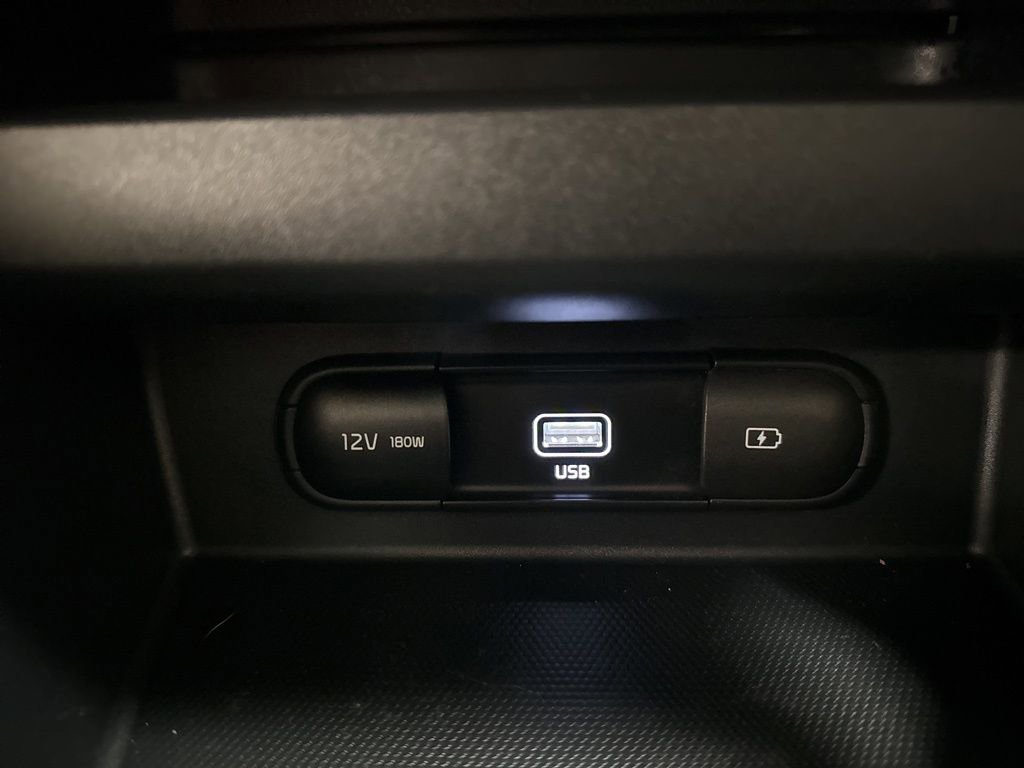 Used 2023 Kia Seltos Nightfall Edition image 22