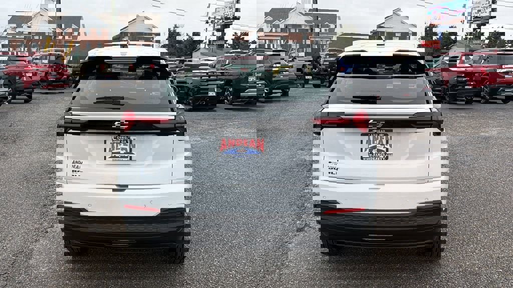 New 2027 Chevrolet Bolt LT w/ Comfort Package image 6