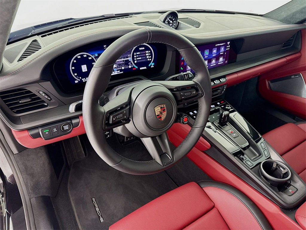 Used 2026 Porsche 911 Carrera GTS image 4