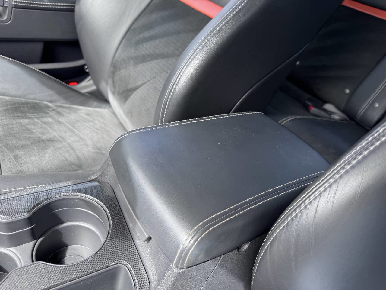 Used 2008 Dodge Challenger SRT8 RWD image 39
