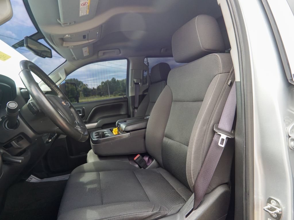 Used 2016 Chevrolet Silverado 2500 LT w/ LT Convenience Package AWD/4WD image 19