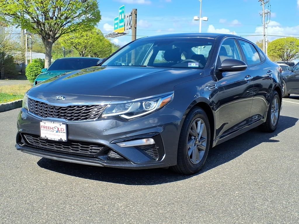 Used 2020 Kia Optima LX image 3