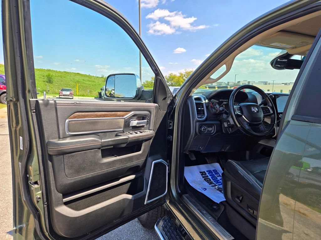 Used 2021 RAM 2500 Laramie AWD/4WD image 14