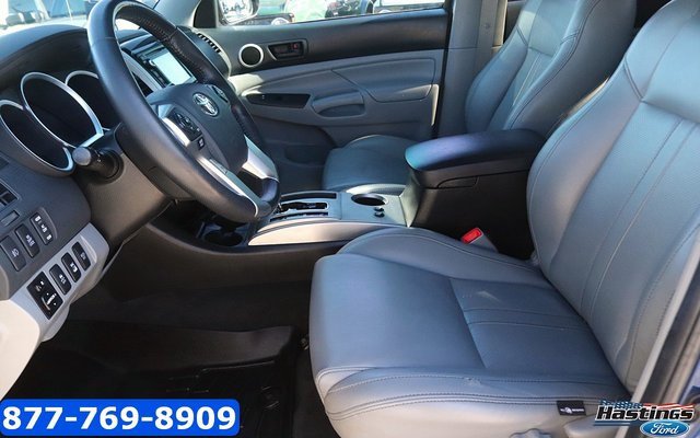 Used 2015 Toyota Tacoma TRD Pro image 13