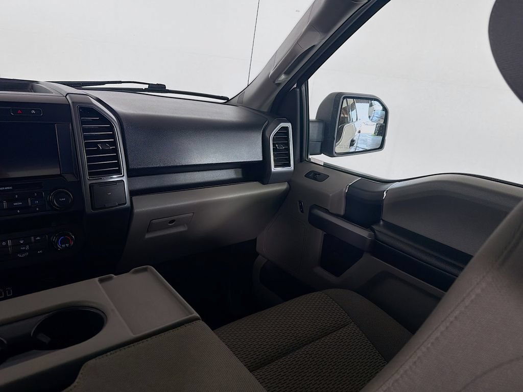 Used 2020 Ford F150 XLT AWD/4WD image 20
