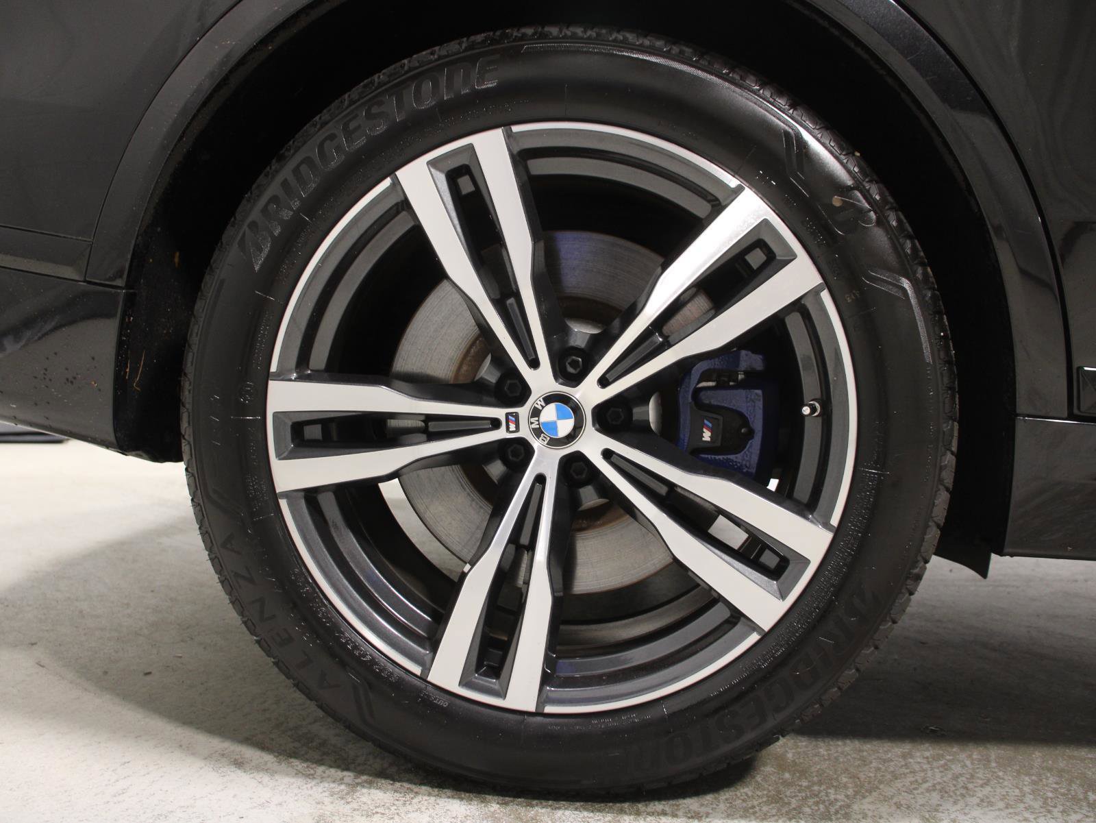 Certified 2023 BMW X7 M60i w/ Executive Package image 28