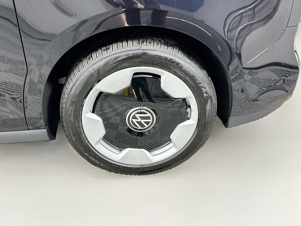 Used 2025 Volkswagen ID. Buzz Pro S RWD image 24