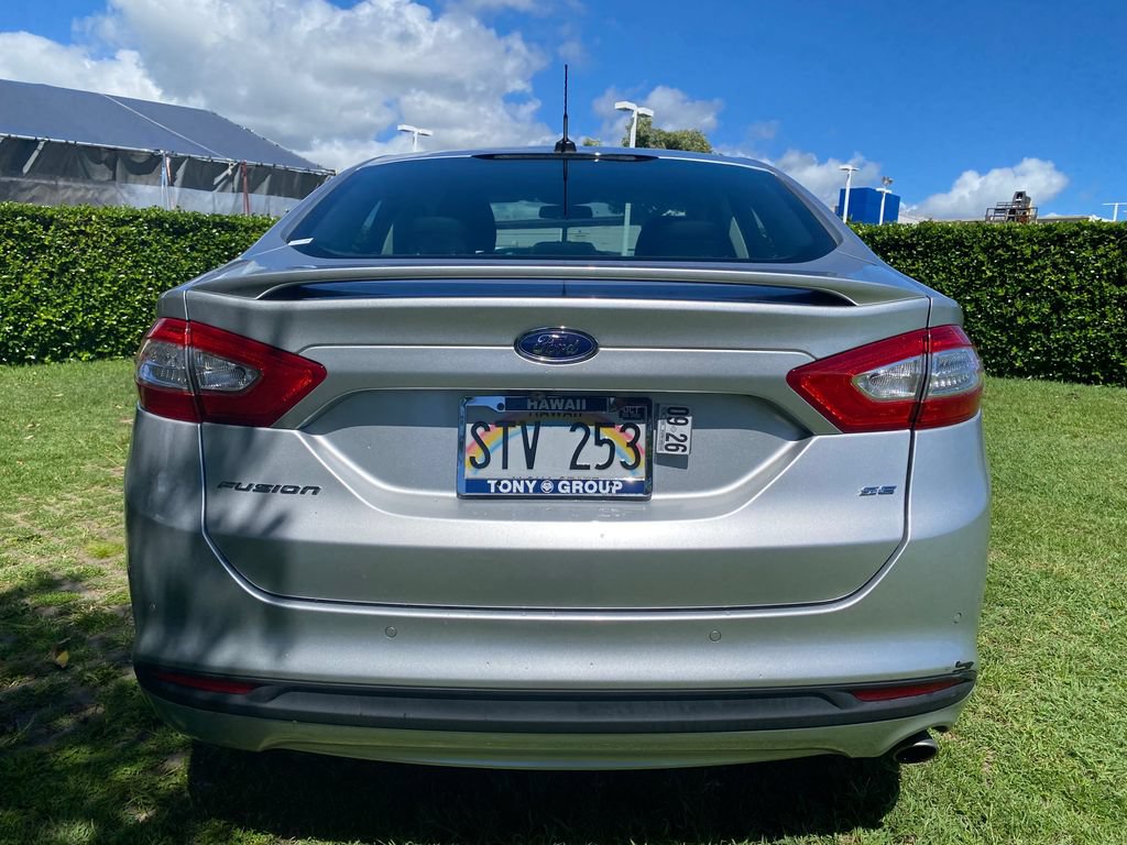 Used 2016 Ford Fusion SE FWD image 24
