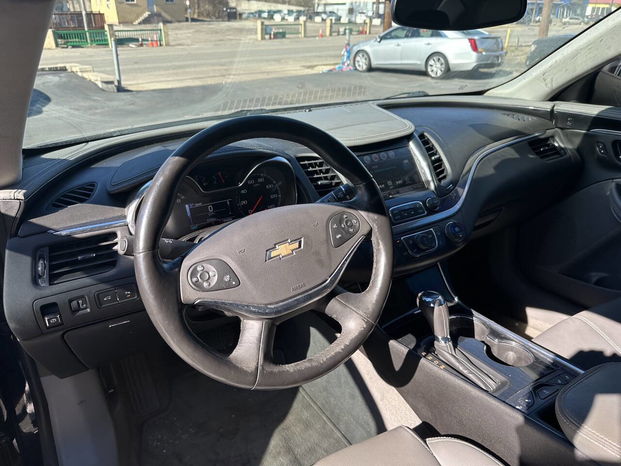 Used 2018 Chevrolet Impala LT w/ LT Convenience Package image 11