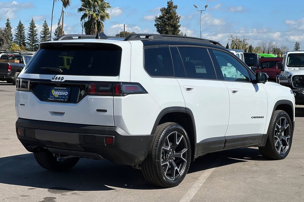 New 2026 Jeep Cherokee Overland w/ Advanced Pro Tech Group image 4