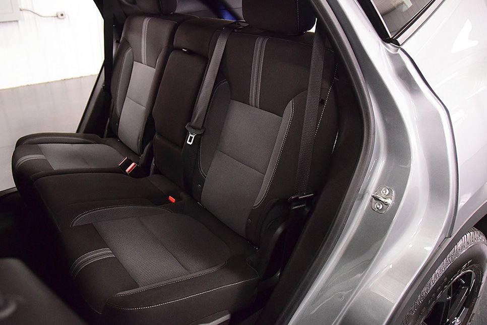Used 2023 Chevrolet Blazer LT w/ Convenience Package AWD/4WD image 32