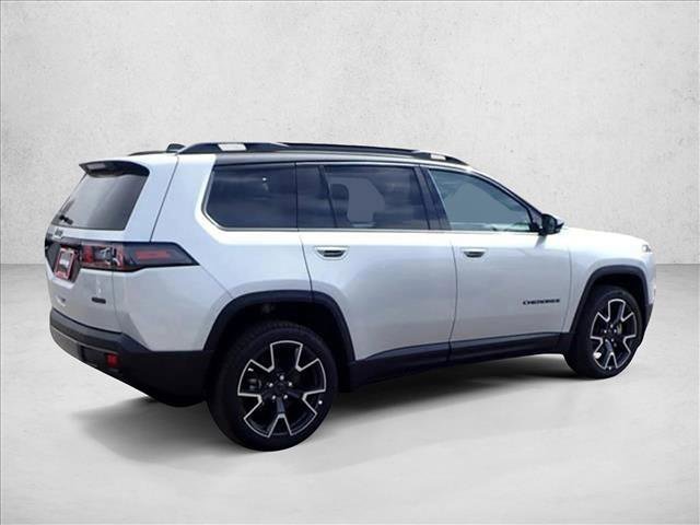 New 2026 Jeep Cherokee Overland w/ Trailer Tow Group AWD/4WD video 4