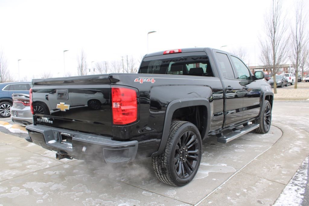 Used 2016 Chevrolet Silverado 1500 Custom w/ Custom Convenience Package image 7