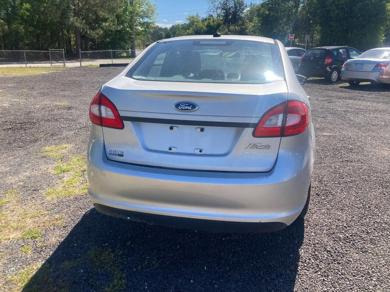 Used 2013 Ford Fiesta S w/ Convenience Pkg FWD image 6
