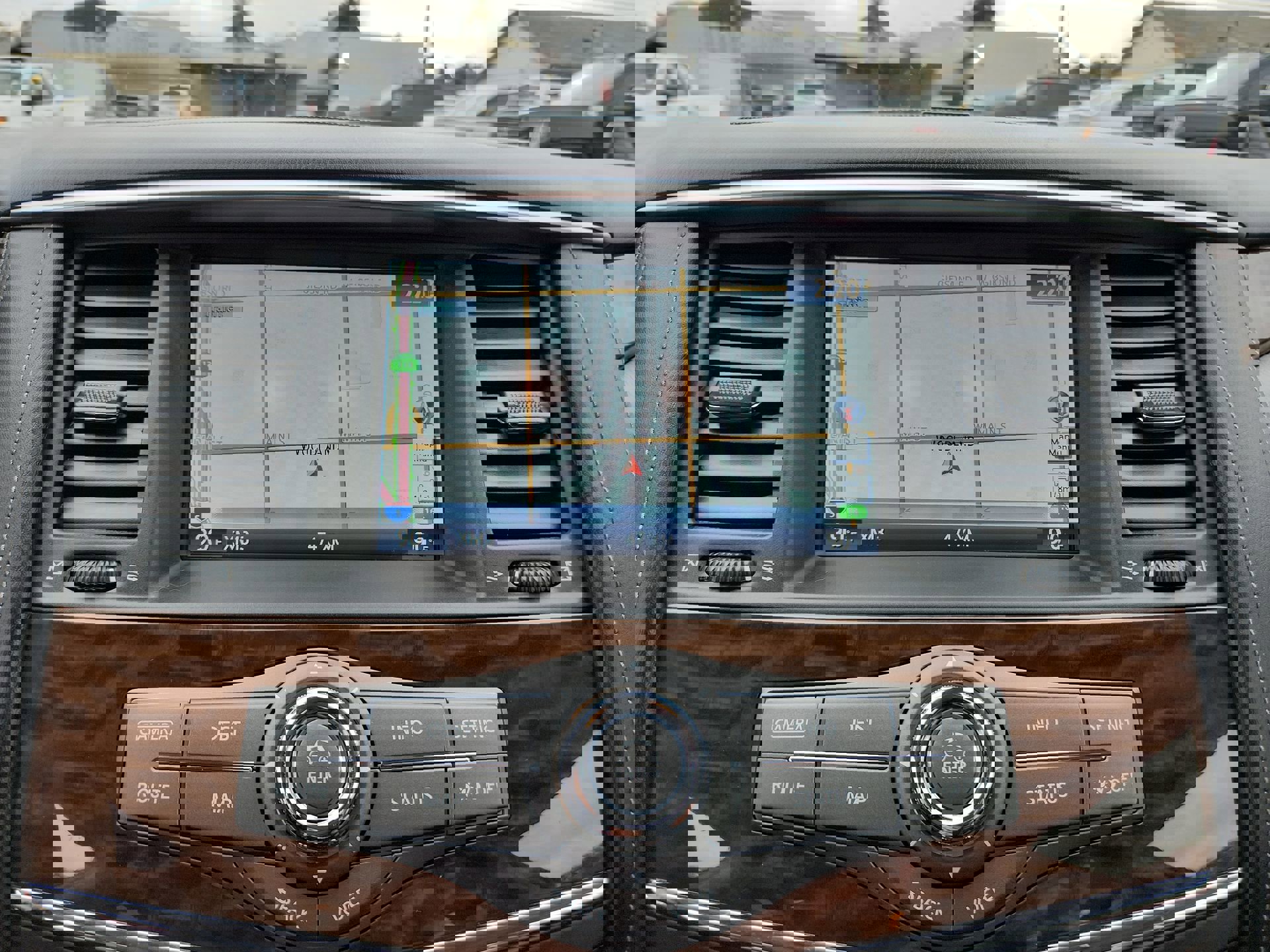 Used 2017 Nissan Armada Platinum w/ Captain Seat Package image 20