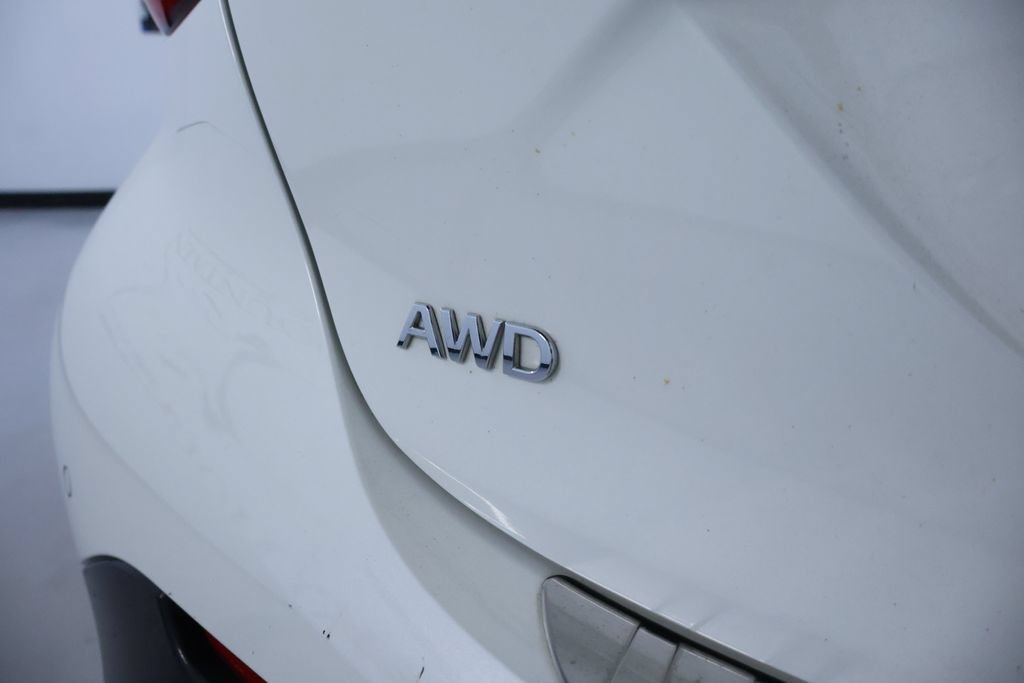Used 2019 INFINITI QX30 AWD w/ Proassist Package image 11