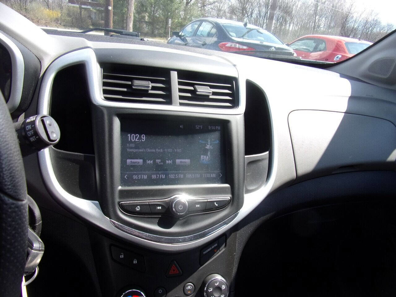 Used 2017 Chevrolet Sonic LT image 21