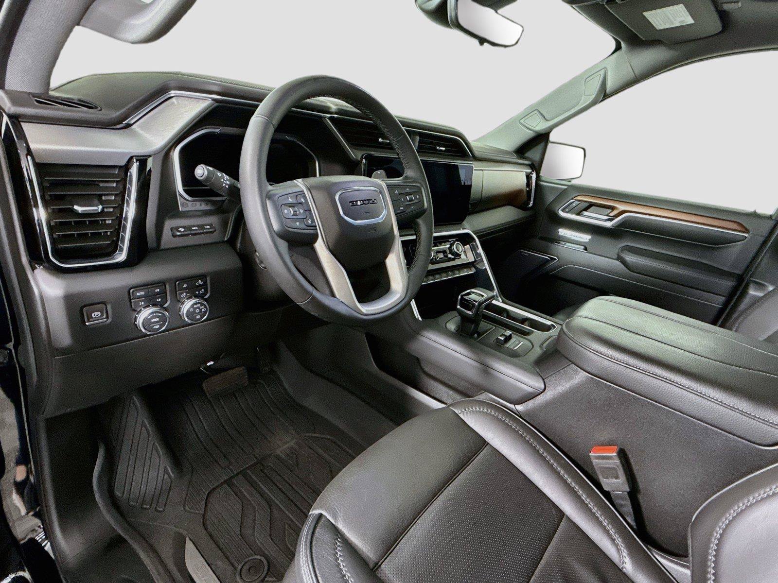 Used 2023 GMC Sierra 1500 Denali AWD/4WD image 13