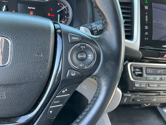 Used 2016 Honda Pilot Touring image 13