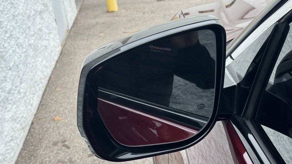 Used 2024 Jeep Grand Cherokee Limited image 20