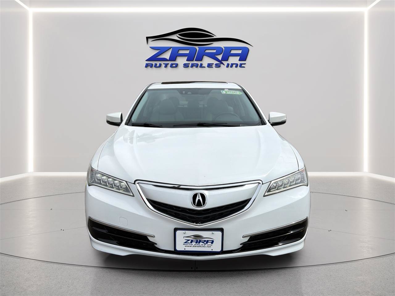 Used 2015 Acura TLX w/ Technology Package FWD image 2