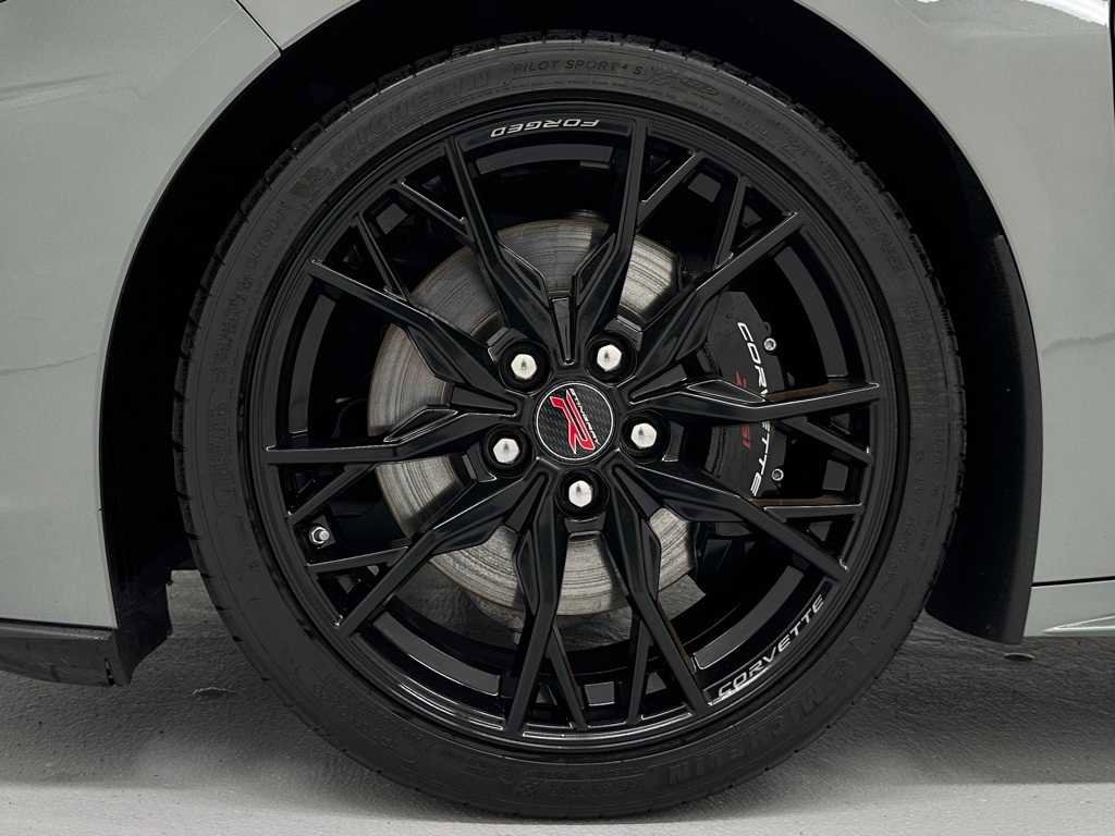 Used 2023 Chevrolet Corvette Stingray Preferred Cpe w/ Z51 Performance Package image 9