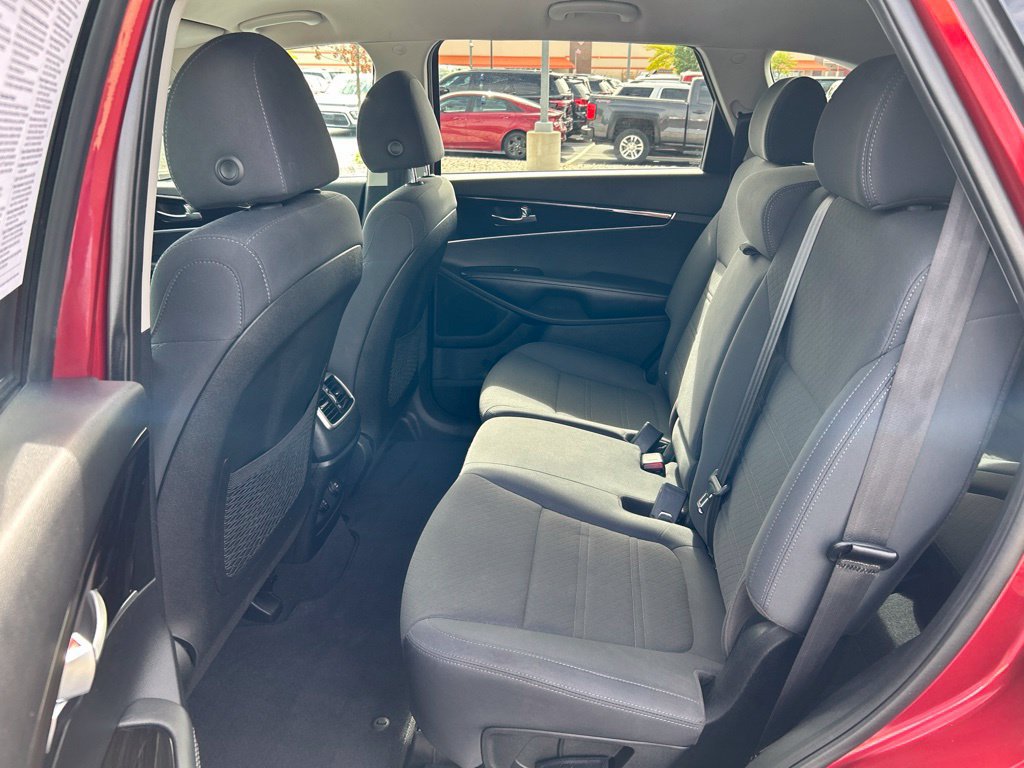 Used 2020 Kia Sorento AWD V6 image 25