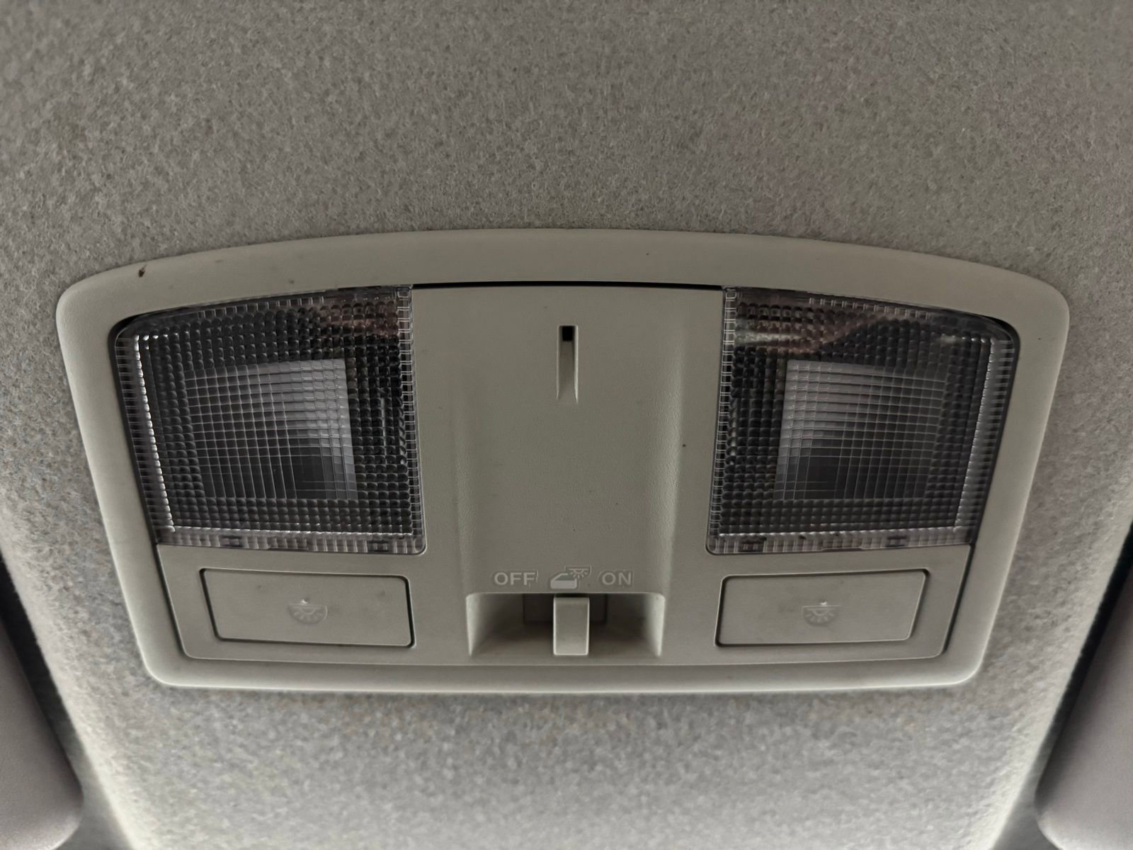 Used 2010 MAZDA MAZDA3 i Touring image 19