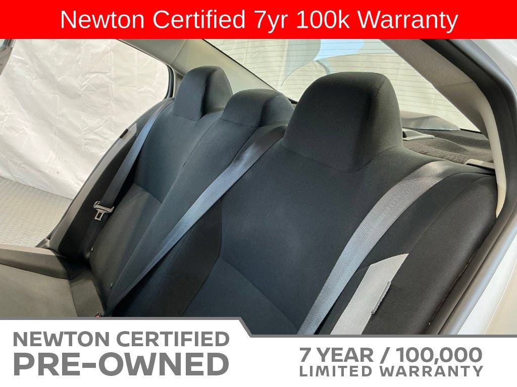 Used 2025 Nissan Versa S w/ Trunk Package FWD image 17