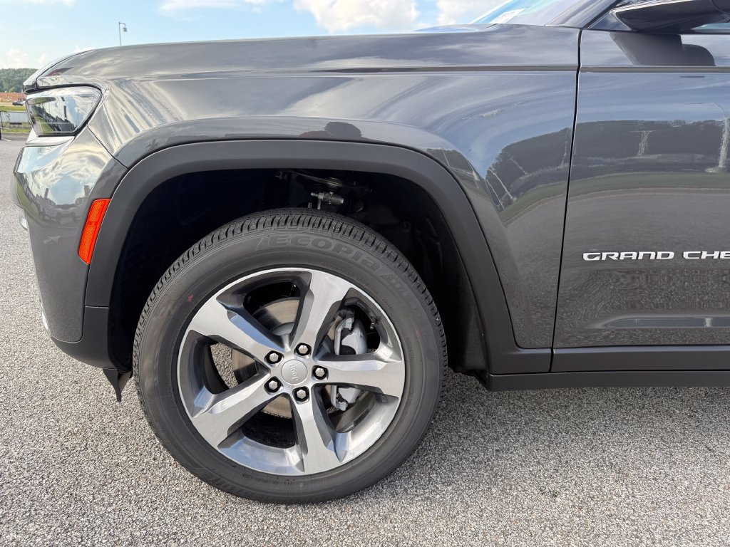 New 2026 Jeep Grand Cherokee Limited AWD/4WD image 23